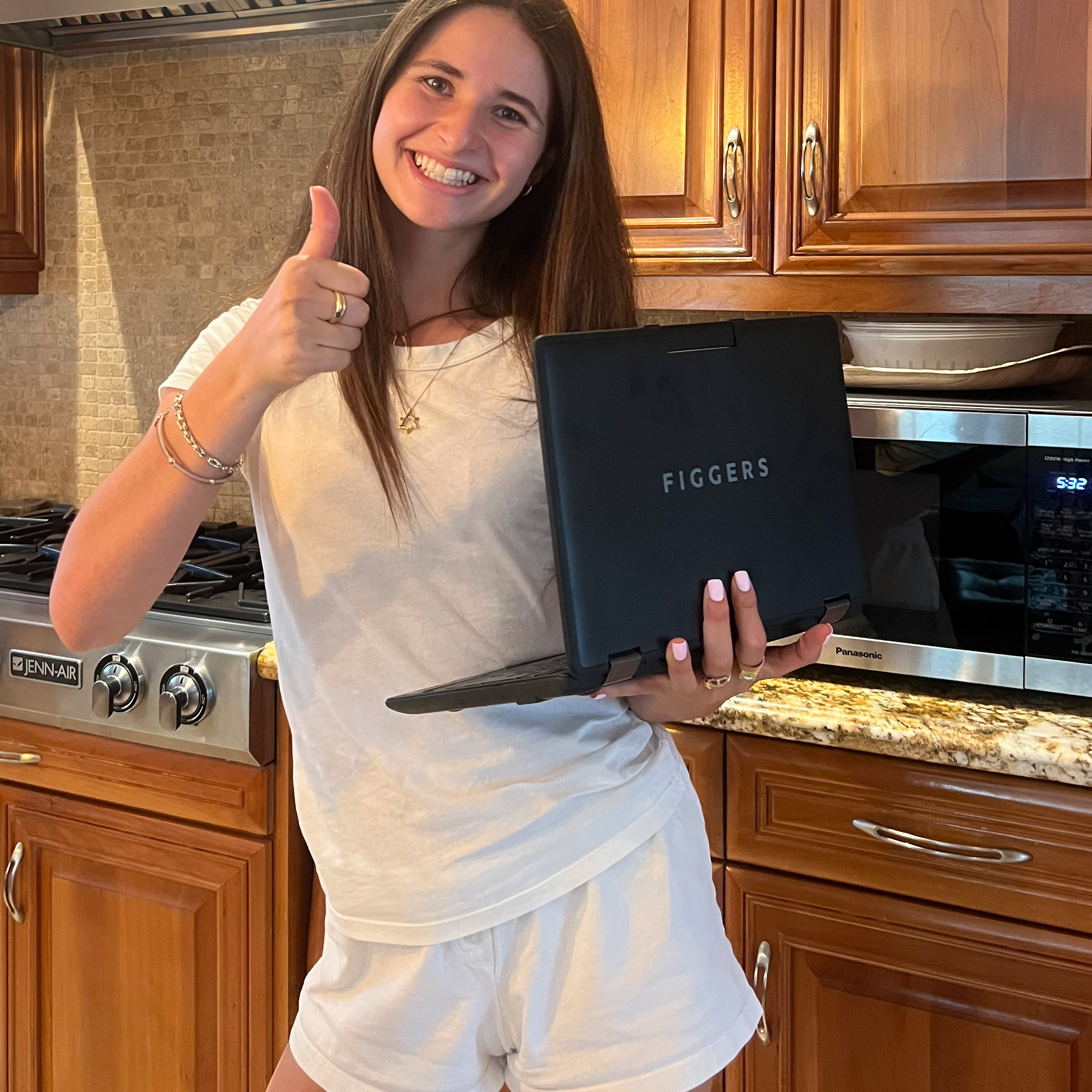Figgers Helps Milken Scholars Begin College With Technology and Connectivity